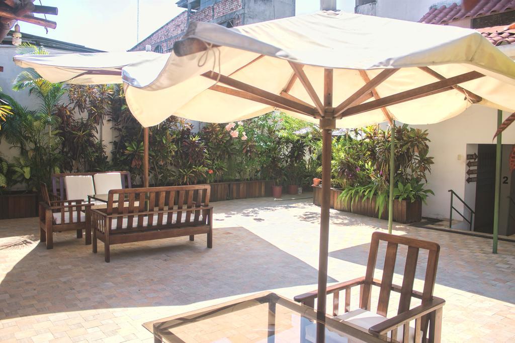 איקיטוס Amazon Hotel מראה חיצוני תמונה