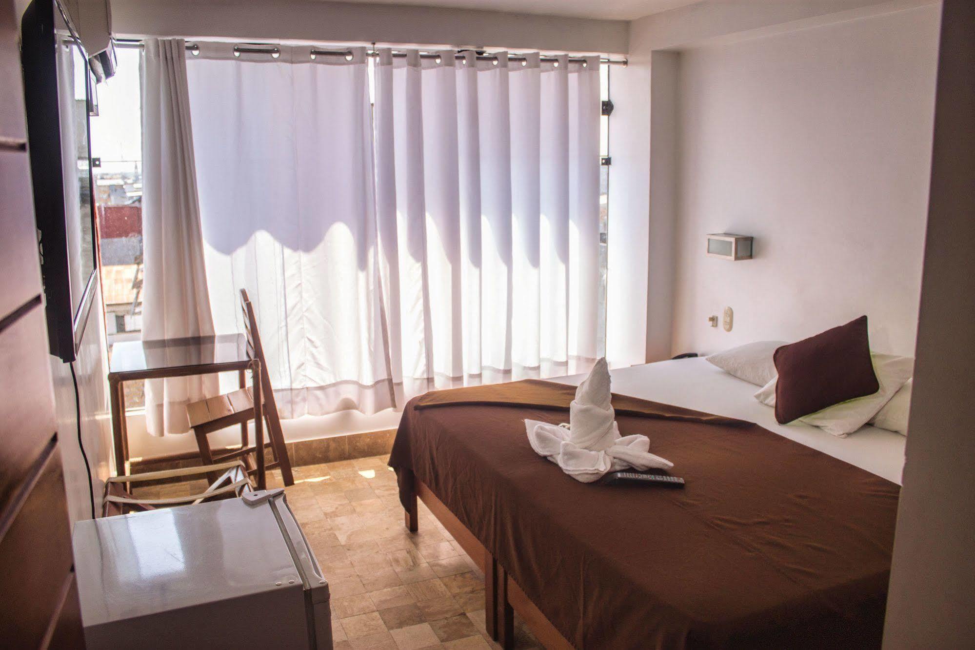איקיטוס Amazon Hotel מראה חיצוני תמונה